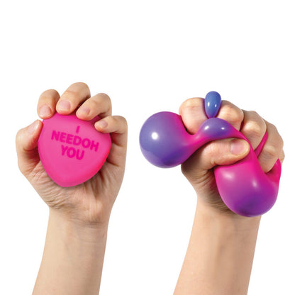 NeeDoh Color Change Squeeze Heart - US 4973